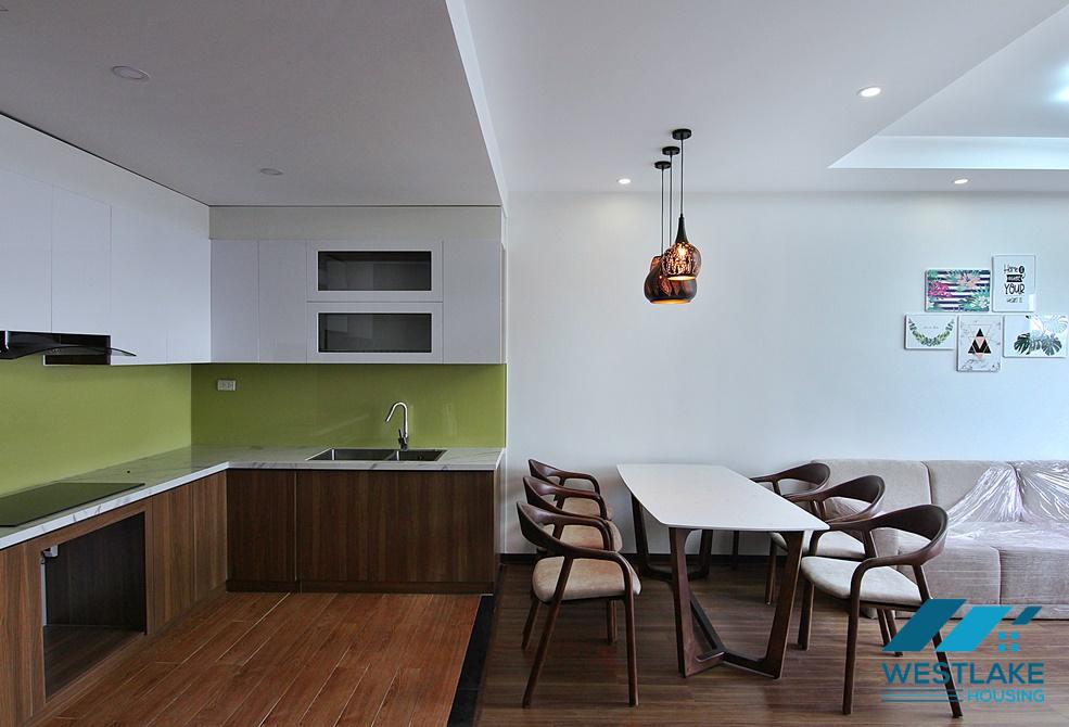 A modern 3 bedroom apartment for rent in Xuan Dieu, Tay Ho
