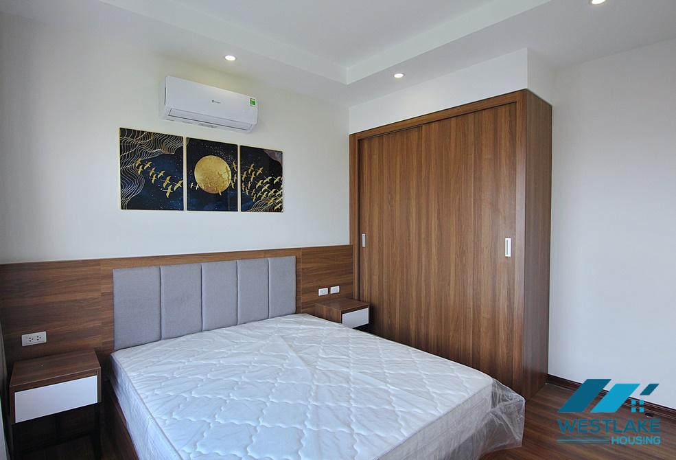 Gorgeous lake view 4 bedroom apartment for rent in Tay Ho, Ha Noi