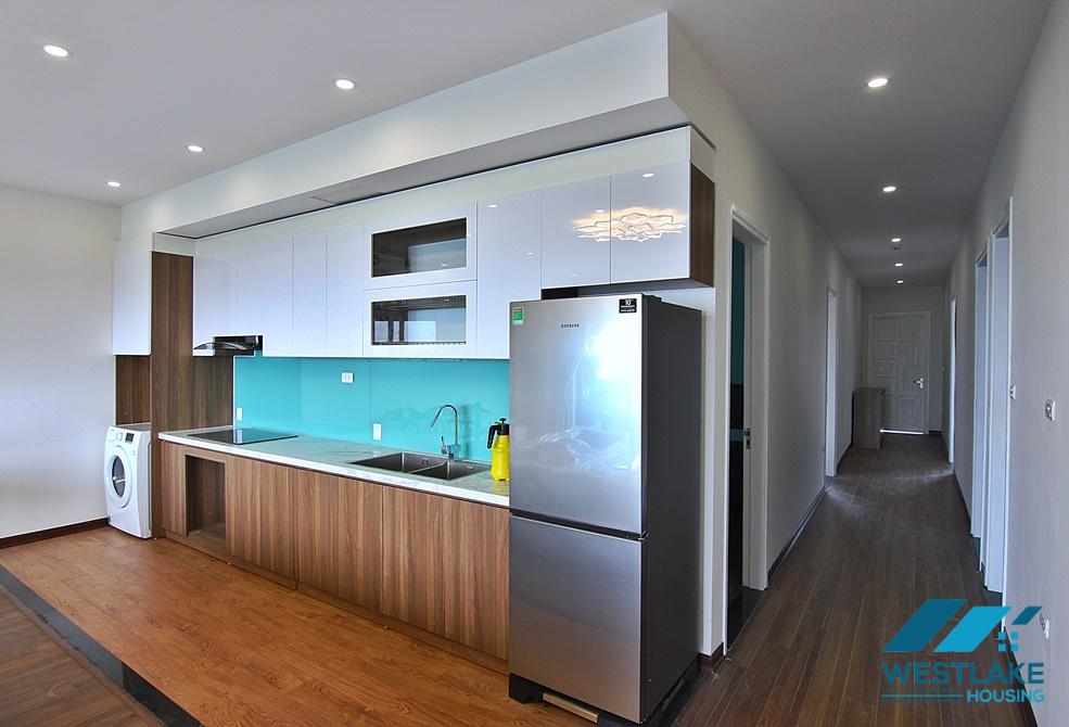 Gorgeous lake view 4 bedroom apartment for rent in Tay Ho, Ha Noi