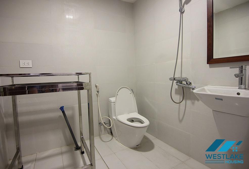 A high quality 2 bedroom apartment for rent in Xuan Dieu, Tay Ho