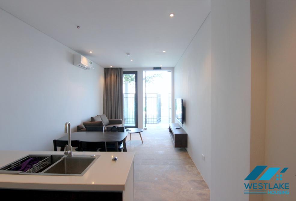 One bedroom apartment near the West Lake in Tay Ho, Ha Noi for rent