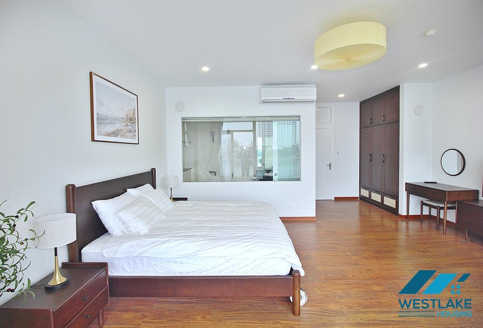 Lake view 03 bedrooms apartment for rent in Quang An st, Tay Ho ward, Tay Ho Lake view 03 bedrooms apartment for rent in Quang An st, Tay Ho ward, Tay Ho