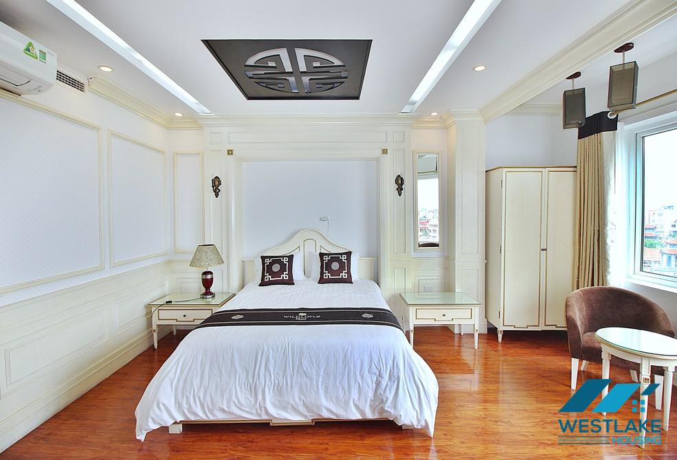 A renovated 2 bedroom apartment with lake view for rent in Tay Ho, Ha Noi