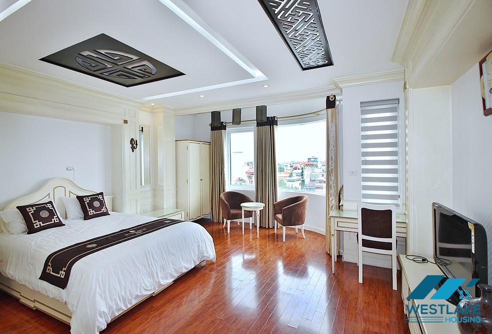 A renovated 2 bedroom apartment with lake view for rent in Tay Ho, Ha Noi