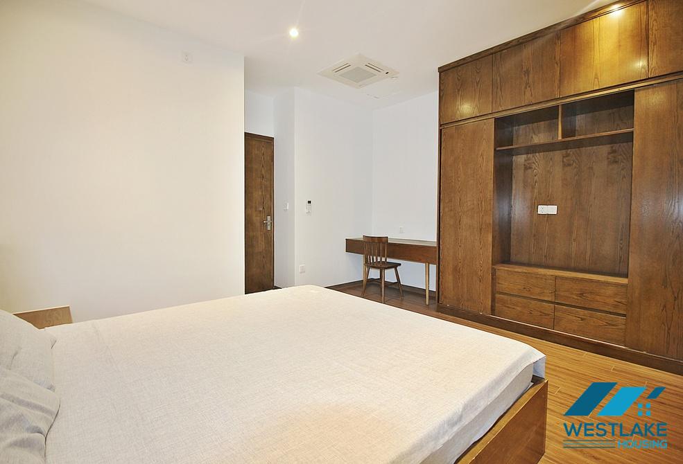 Beautiful lake new 1 bedroom apartment for rent in Tu Hoa area, Tay Ho, Ha Noi