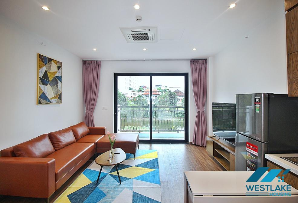 Beautiful lake new 1 bedroom apartment for rent in Tu Hoa area, Tay Ho, Ha Noi