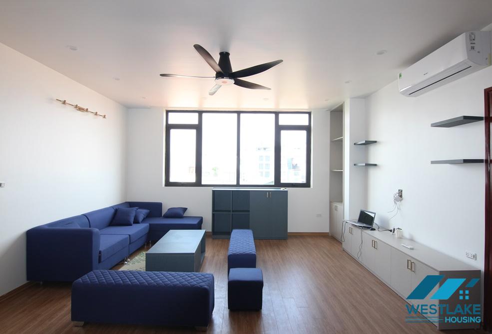 A 3bedroom apartment with lot of natural light for rent in Xuan Dieu, Tay Ho