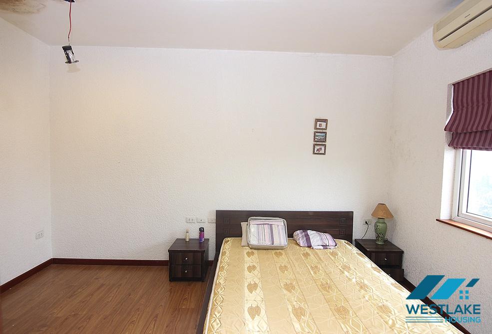 A good price 2 bedroom apartment for rent in Tay Ho, Ha Noi
