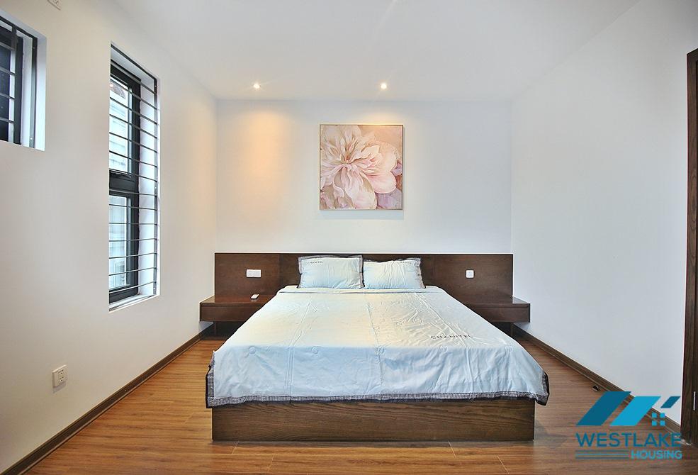 A beautiful lakeview 2 bedrooms apartment for rent in Tay Ho, Ha Noi