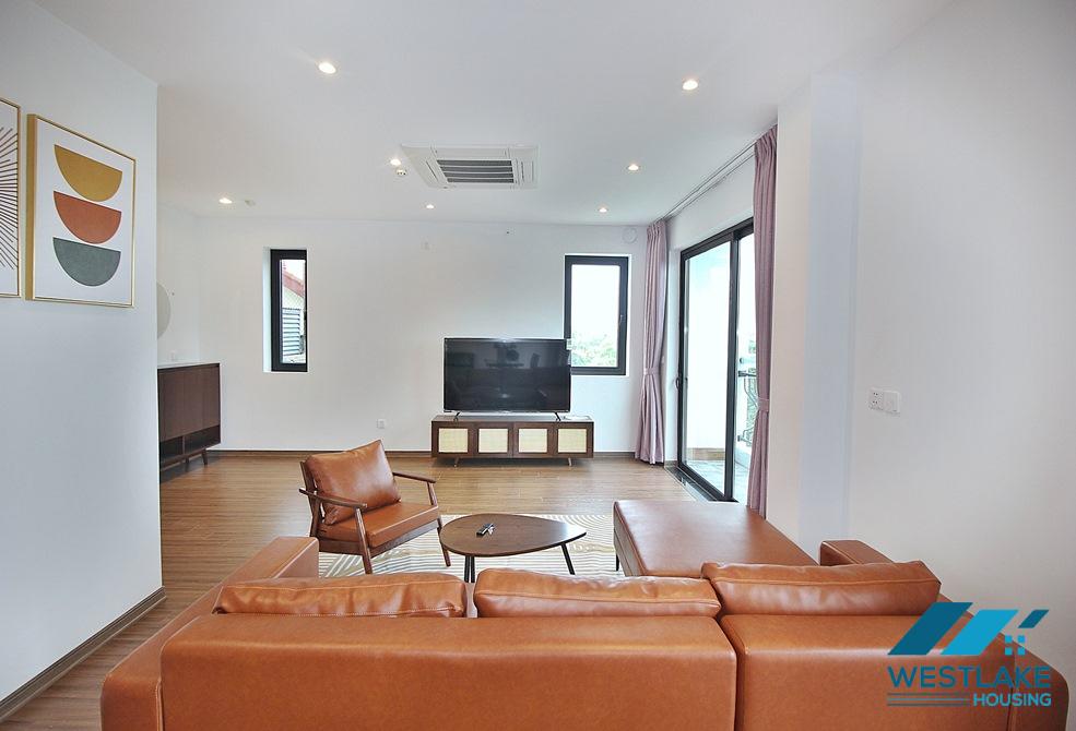 A beautiful lakeview 2 bedrooms apartment for rent in Tay Ho, Ha Noi