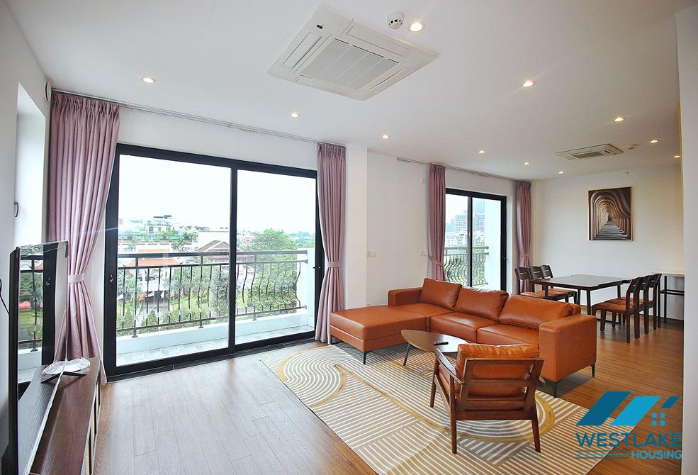 A beautiful lakeview 2 bedrooms apartment for rent in Tay Ho, Ha Noi