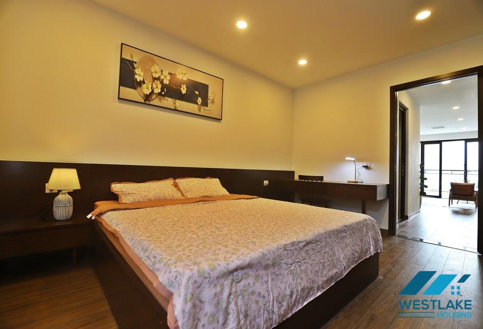 Nice apartment with lake view on high floor for rent in Tu Hoa area, Tay Ho, Ha Noi