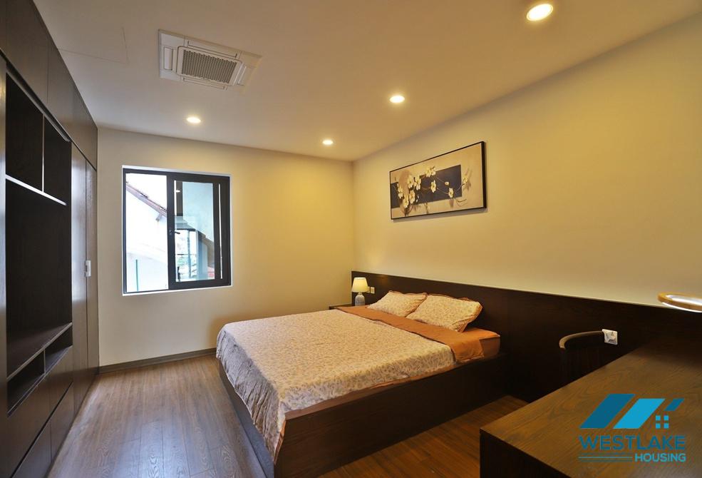 Nice apartment with lake view on high floor for rent in Tu Hoa area, Tay Ho, Ha Noi