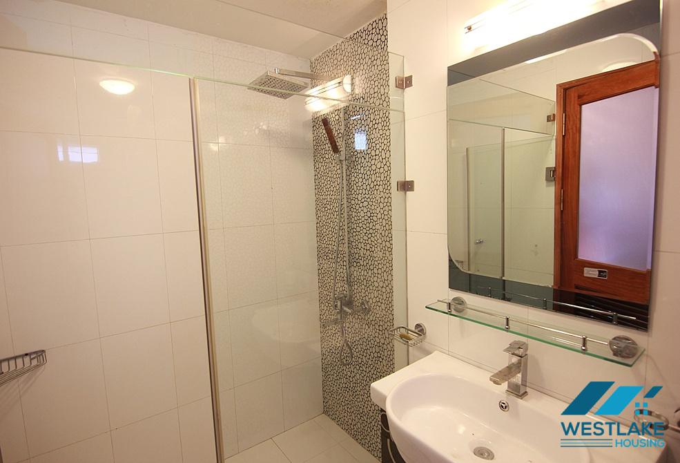 Good quality 02 bedrooms apartment for rent in Tay Ho, Ha Noi