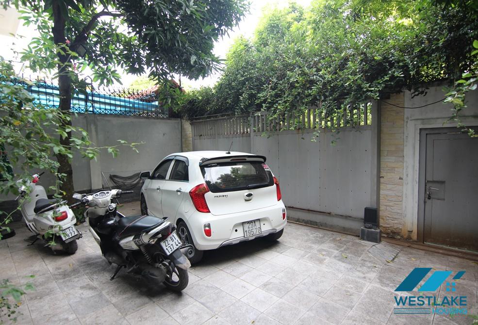 A nice 4 bedroom house with front yard for rent in Nghi Tam, Tay Ho
