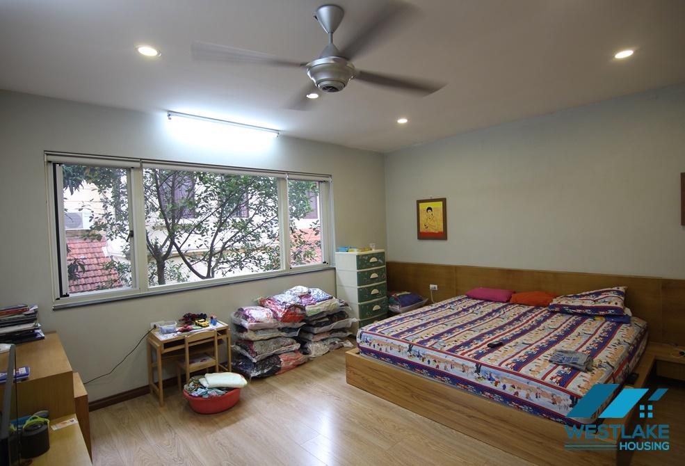 A nice 4 bedroom house with front yard for rent in Nghi Tam, Tay Ho