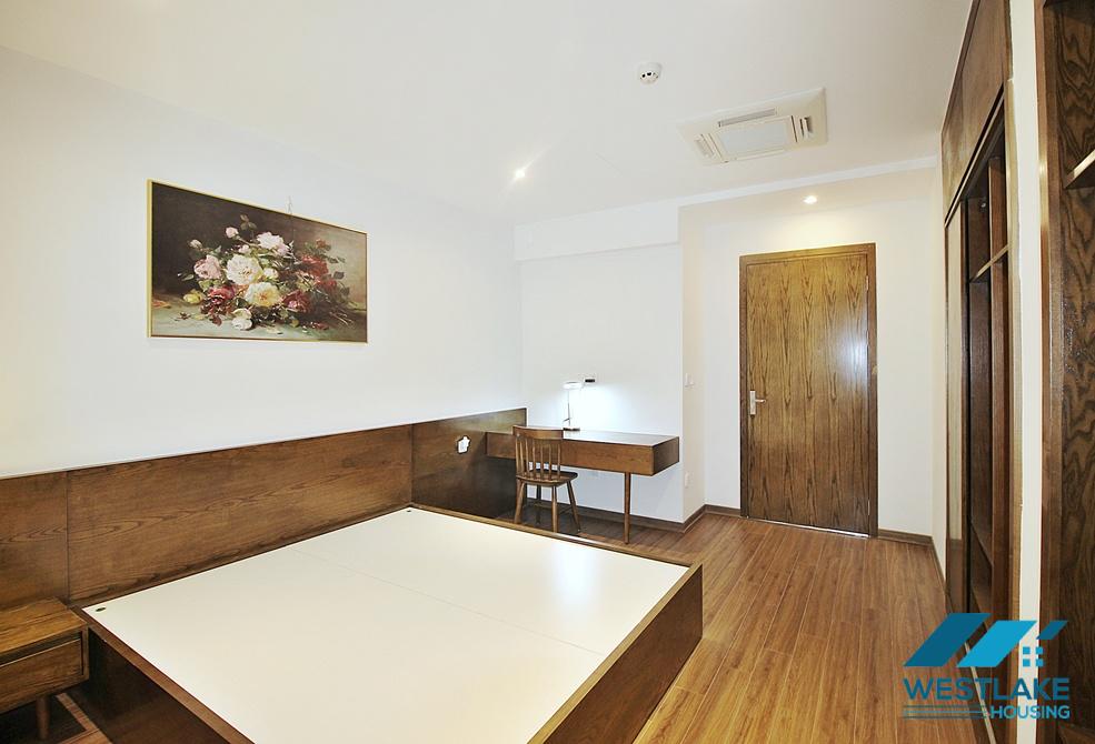 Lake view one bedroom apartment for rent in Tu Hoa street,Tay Ho, Ha Noi