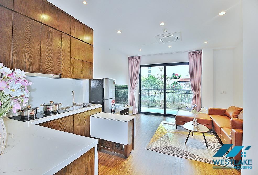Beautiful one bedroom apartment for rent on Tu Hoa street, Tay Ho, Ha Noi