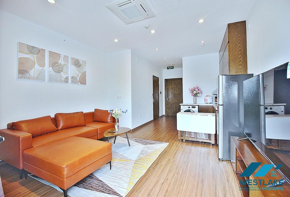 Beautiful one bedroom apartment for rent on Tu Hoa street, Tay Ho, Ha Noi