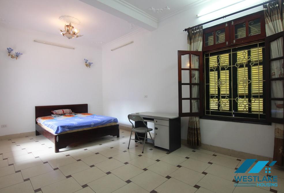 An affordable 5 bedroom house for rent in Nghi Tam, Tay Ho