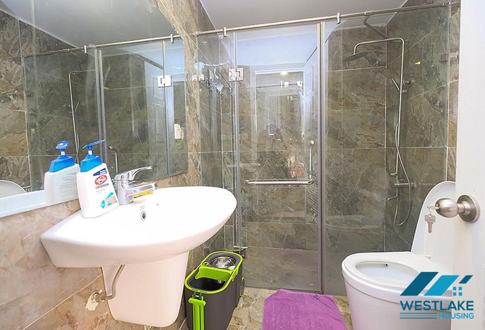 Cho thuê nhà 2 tầng xinh xắn tại khu vực Ciputra, Tây Hồ, Hà Nội Cho thuê nhà 2 tầng xinh xắn tại khu vực Ciputra, Tây Hồ, Hà Nội