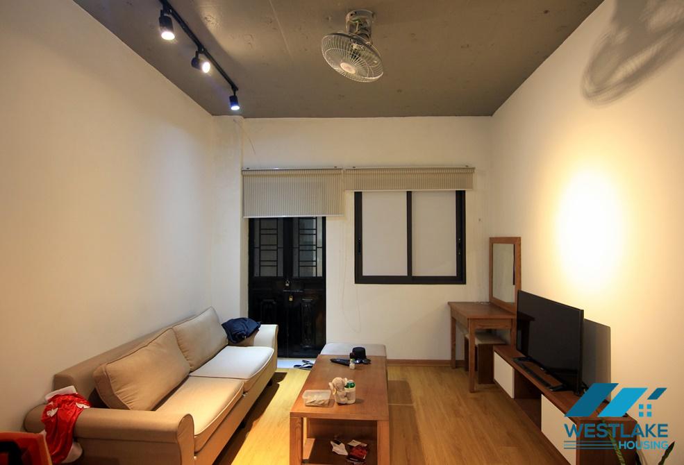 A cheap apartment for rent in Nghi Tam, Tay Ho