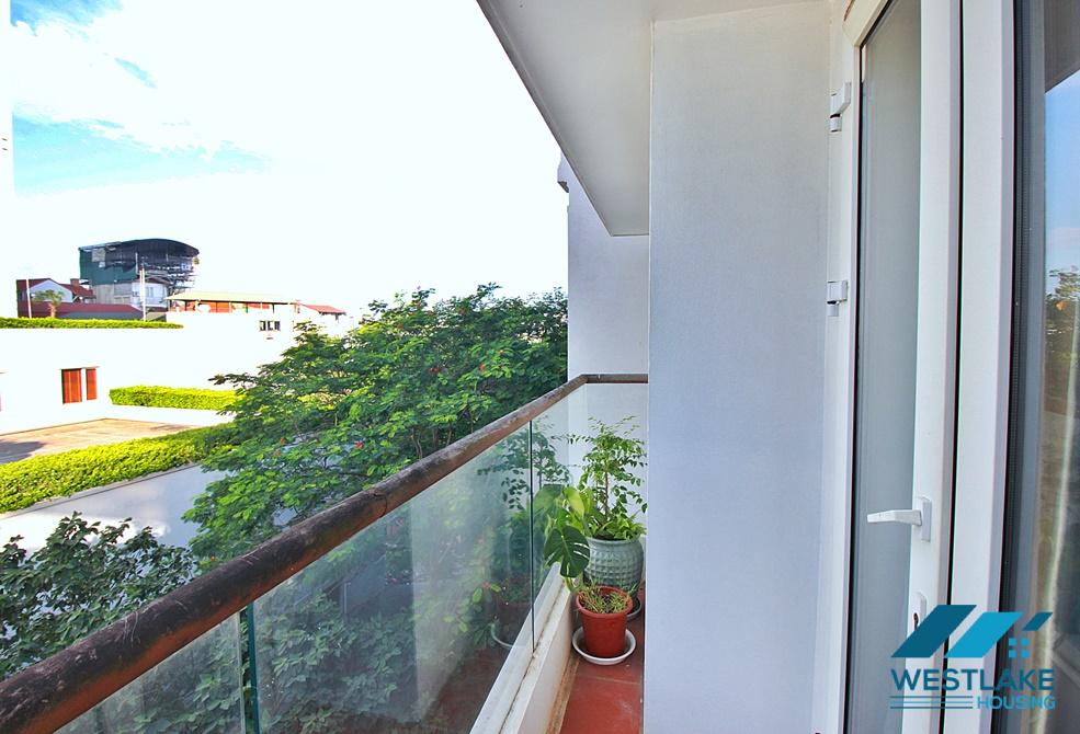 Affordable price 02 bedrooms apartment for rent in Tu Hoa area, Tay Ho, Ha Noi