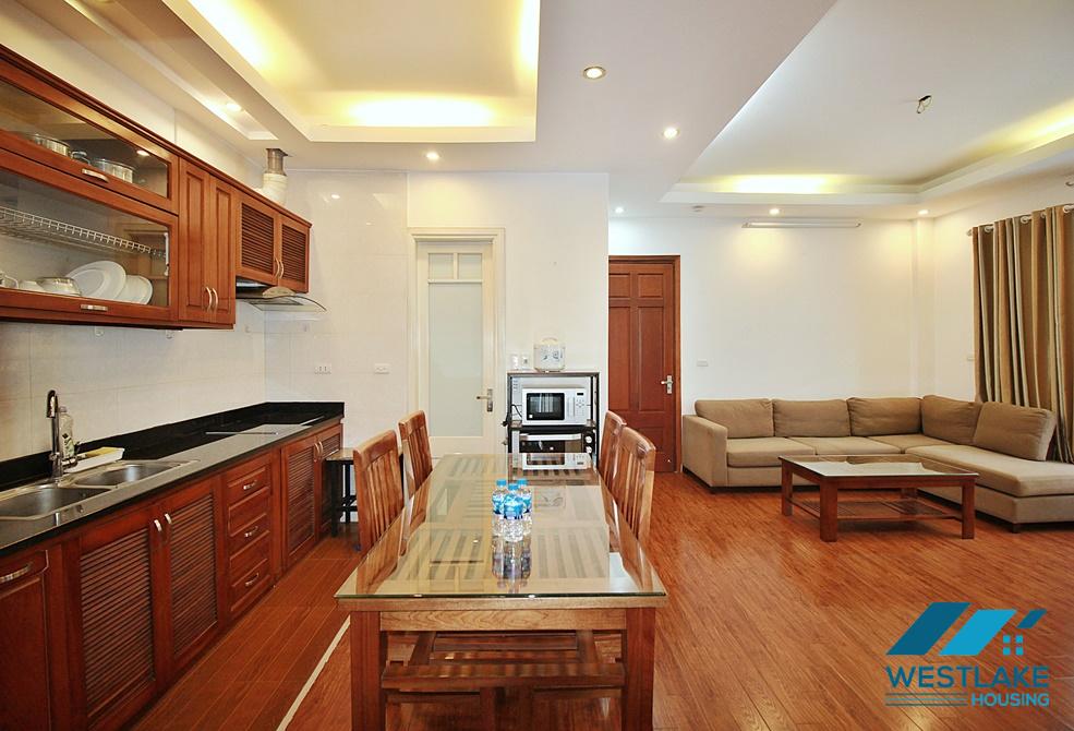 Affordable price 02 bedrooms apartment for rent in Tu Hoa area, Tay Ho, Ha Noi