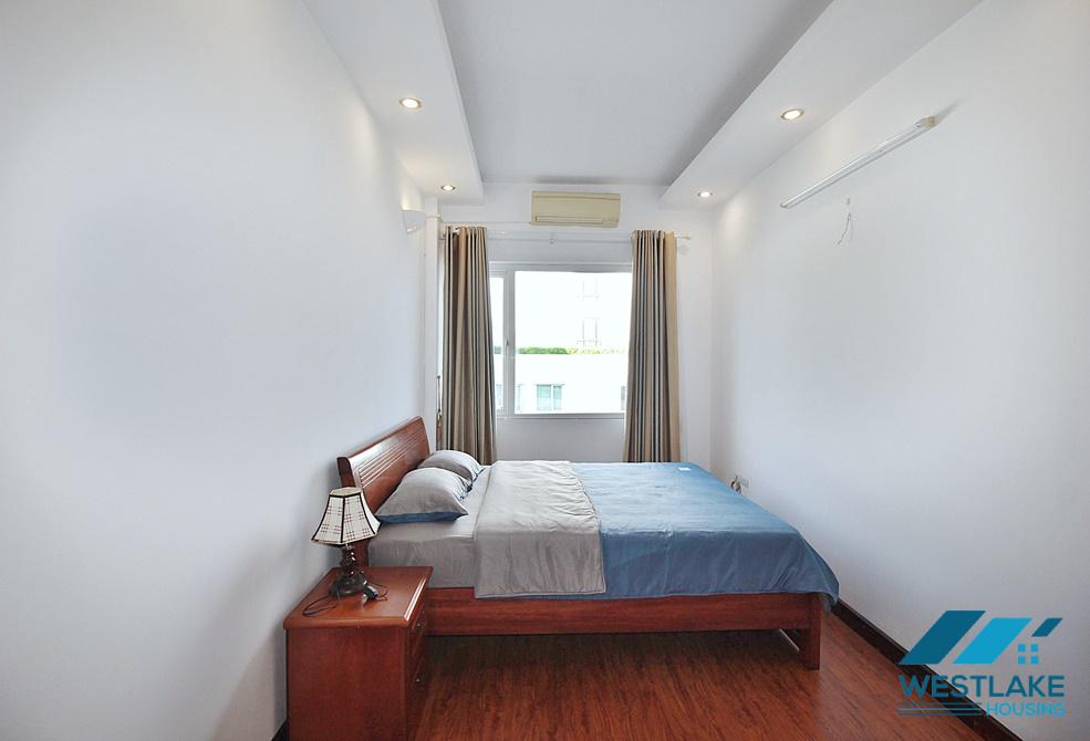 Affordable price 02 bedrooms apartment for rent in Tu Hoa area, Tay Ho, Ha Noi