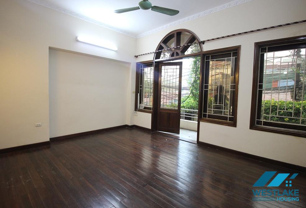 A 5 bedroom house with big yard for rent in Nghi Tam, Tay Ho