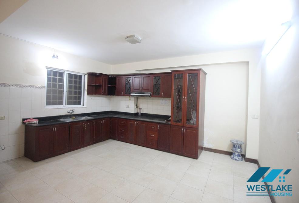 A 5 bedroom house with big yard for rent in Nghi Tam, Tay Ho
