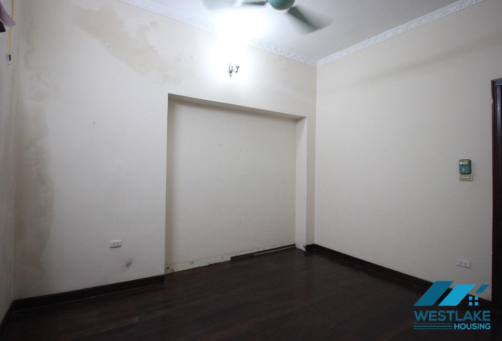 A 5 bedroom house with big yard for rent in Nghi Tam, Tay Ho