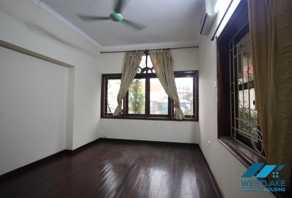 A 5 bedroom house with big yard for rent in Nghi Tam, Tay Ho