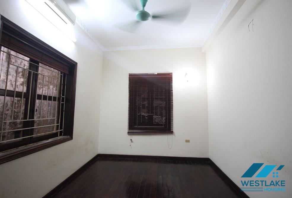 A 5 bedroom house with big yard for rent in Nghi Tam, Tay Ho