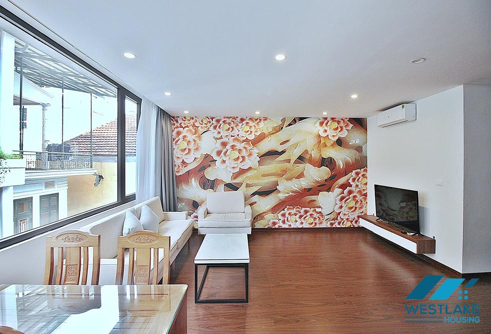 Cheap price 02 bedrooms apartment for rent in Tu Hoa area, Tay Ho, Ha Noi