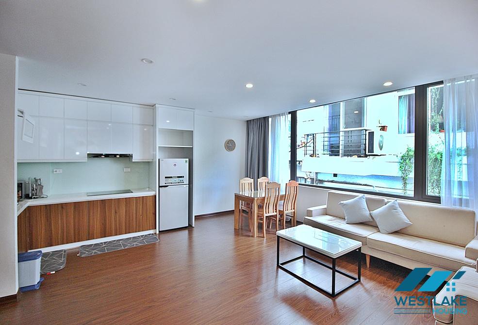 Cheap price 02 bedrooms apartment for rent in Tu Hoa area, Tay Ho, Ha Noi