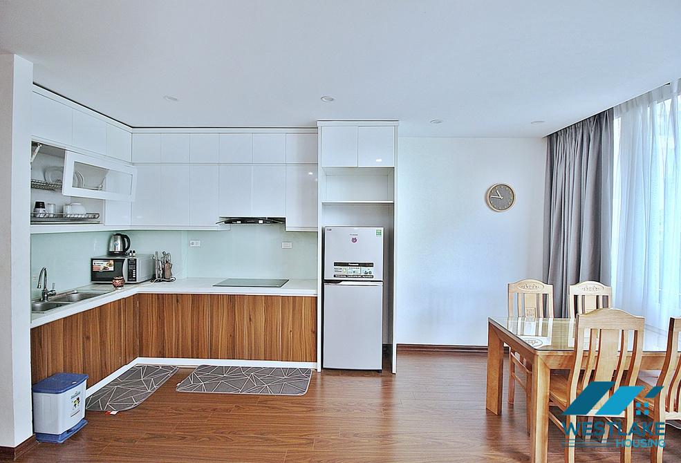 Cheap price 02 bedrooms apartment for rent in Tu Hoa area, Tay Ho, Ha Noi