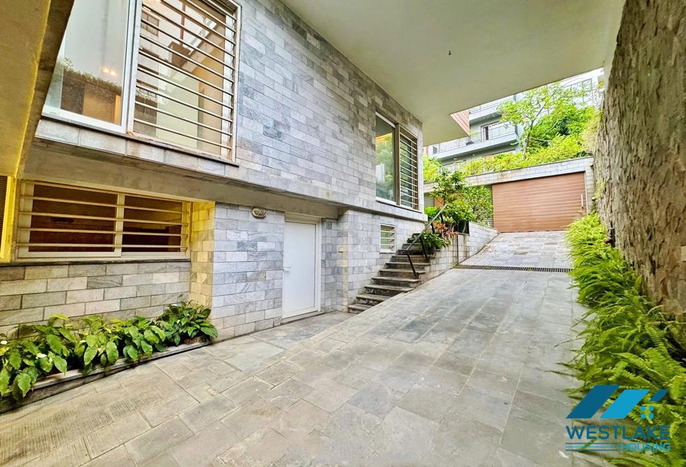 Unfurnished 4 bedrooms house for rent in To Ngoc Van st, Tay Ho ward, Ha Noi