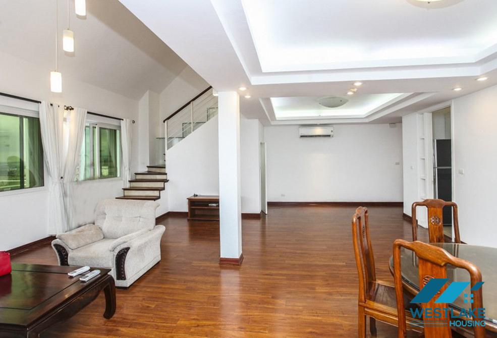Beautiful and modern penthouse for rent in Ciputra, Tay Ho, Ha Noi