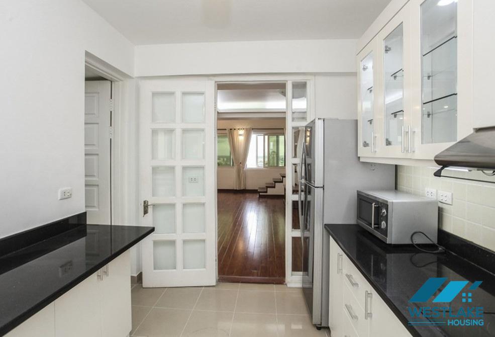 Beautiful and modern penthouse for rent in Ciputra, Tay Ho, Ha Noi