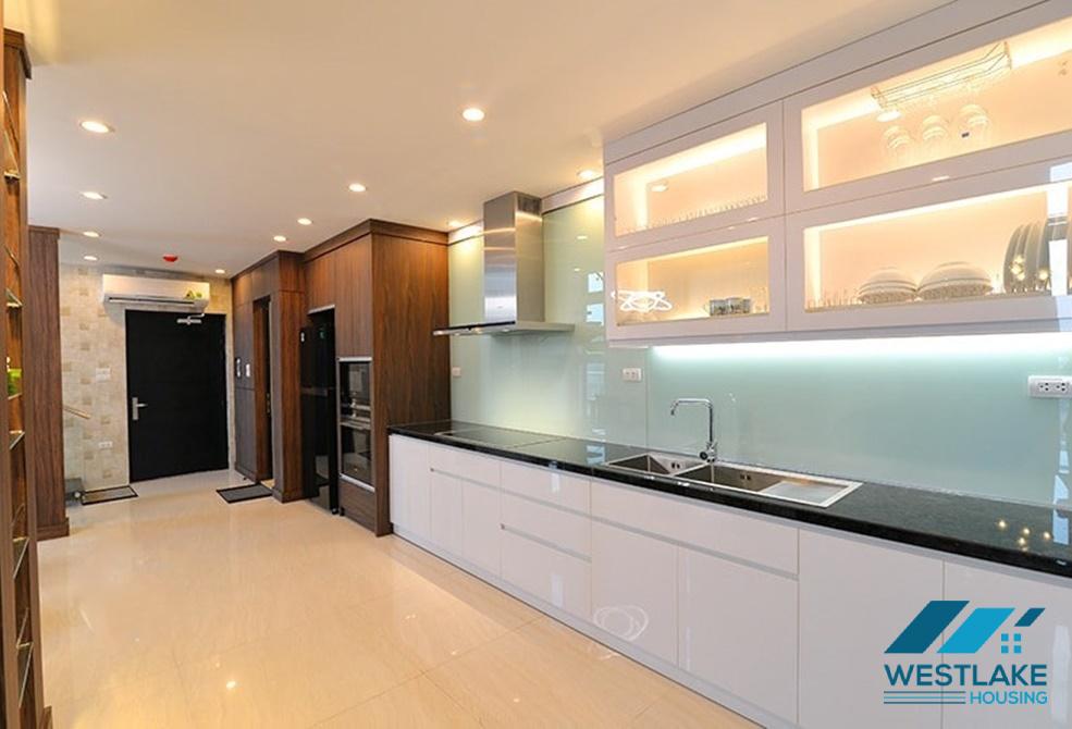 A modern 3 bedroom duplex for rent in Nghi Tam, Tay Ho