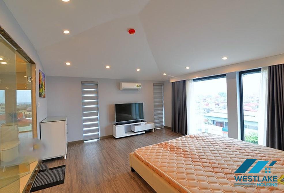 A modern 3 bedroom duplex for rent in Nghi Tam, Tay Ho