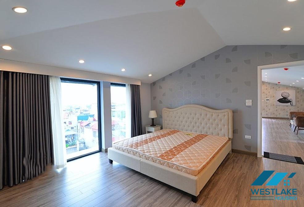 A modern 3 bedroom duplex for rent in Nghi Tam, Tay Ho