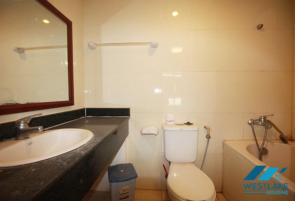 A resonably priced three-bedroom apartment in Ciputra, Tay Ho ward, Ha Noi A resonably priced three-bedroom apartment in Ciputra, Tay Ho ward, Ha Noi