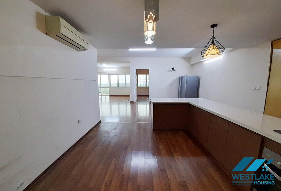 Unfurnished, spacious 4 bedroom apartment for rent in E Tower, Ciputra, Tay Ho, Ha Noi Unfurnished, spacious 4 bedroom apartment for rent in E Tower, Ciputra, Tay Ho, Ha Noi