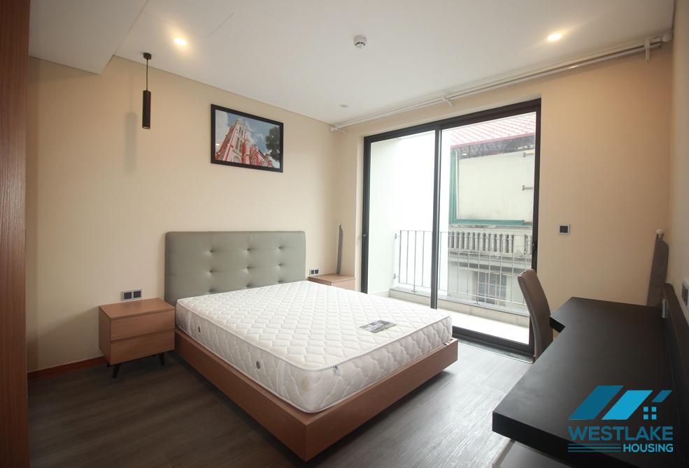 Modern and clean 02 bedrooms apartment for rent in Tay Ho, Ha Noi