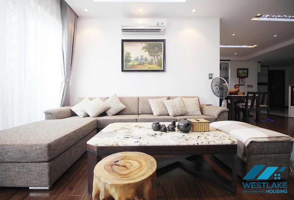Three bedrooms apartment for rent in E building Ciputra, Ha Noi Three bedrooms apartment for rent in E building Ciputra, Ha Noi
