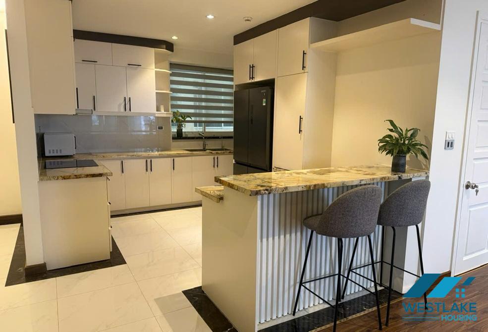 Three bedrooms apartment for rent in E building Ciputra, Ha Noi Three bedrooms apartment for rent in E building Ciputra, Ha Noi