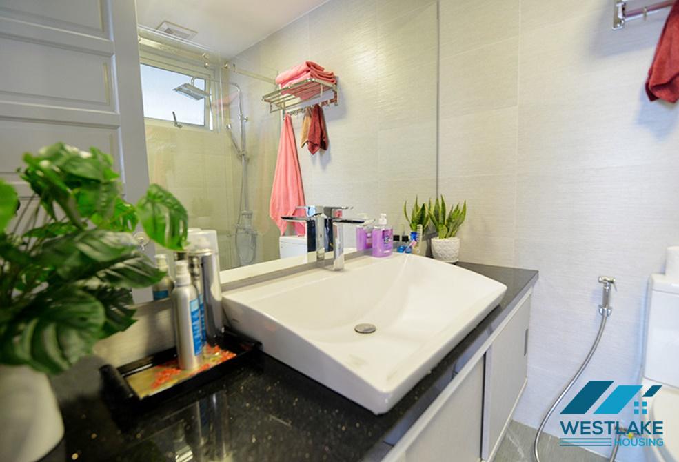 A lovely 4 beds apartment for rent in E building, Ciputra, Tay Ho ward, Ha Noi A lovely 4 beds apartment for rent in E building, Ciputra, Tay Ho ward, Ha Noi