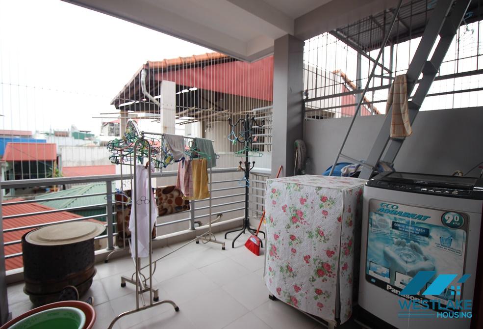 A nice 3 bedroom house for rent in Tay Ho, Ha Noi